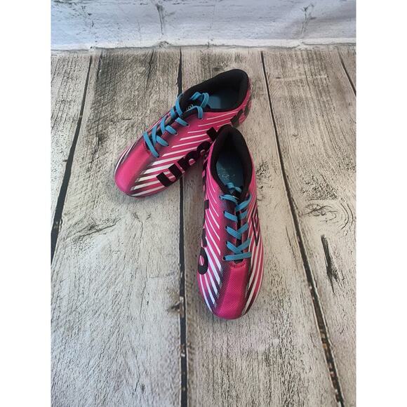 UMBRO Girl’s Arturo 2.0 Soccer Cleats / Size: 11K - Picture 1 of 12